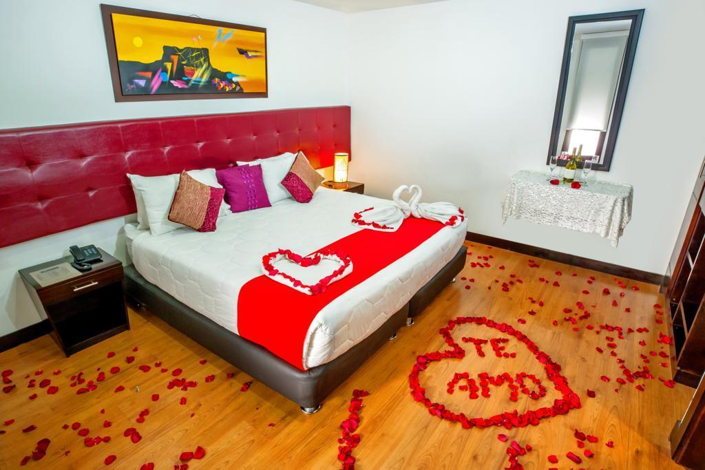 Aw Hotel Connect 33 Богота Экстерьер фото
